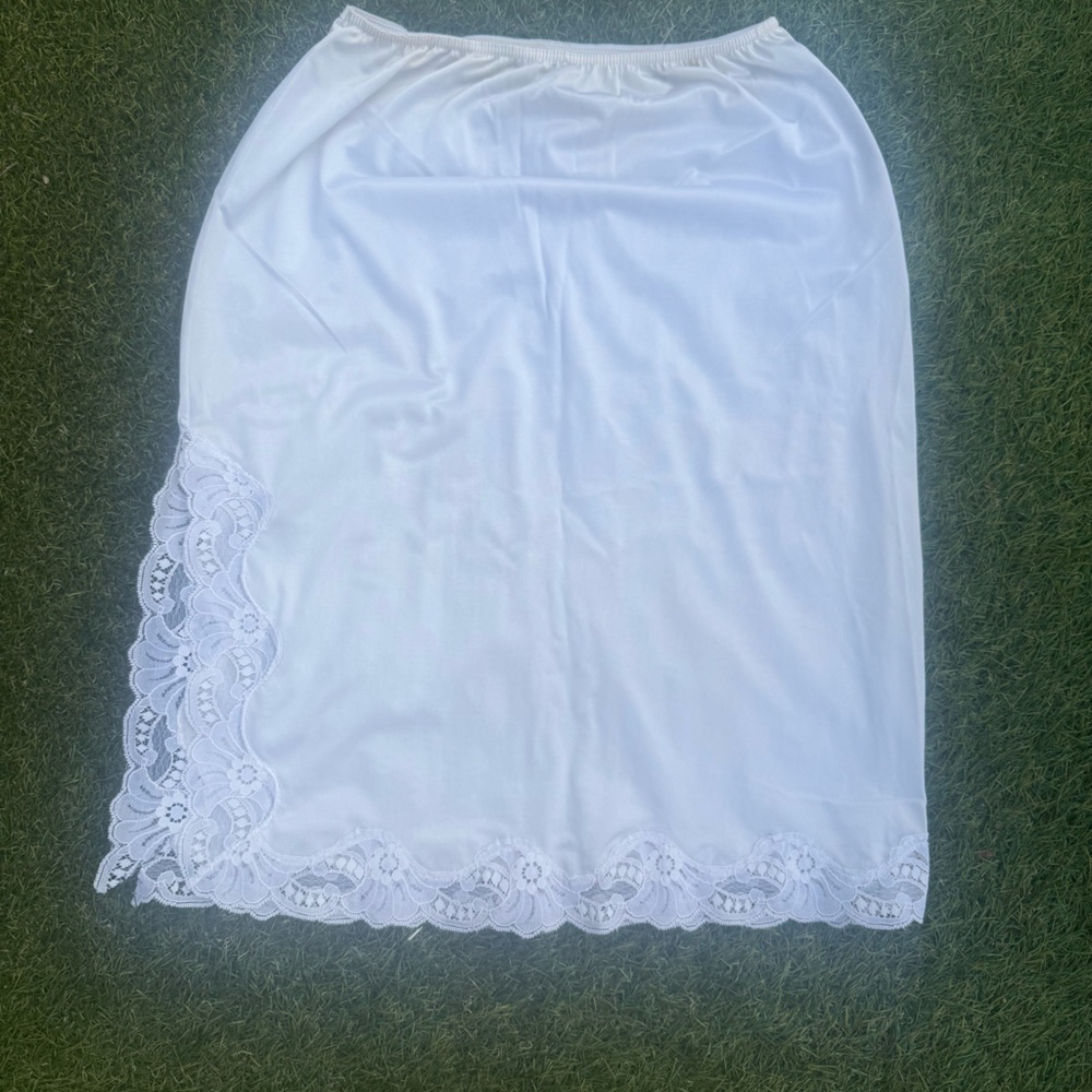 Vintage White Lace Trim Half Slip Skirt – Women’s Large